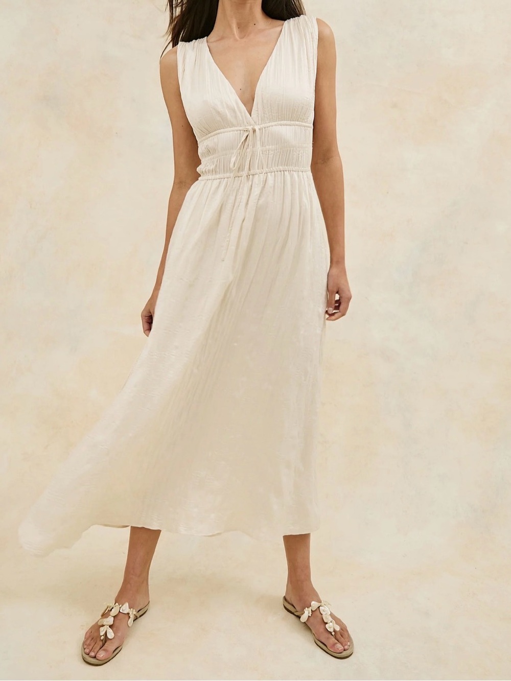 Bailey 44 Cream V-Neck Sleeveless Midi Dress with Tie Waist